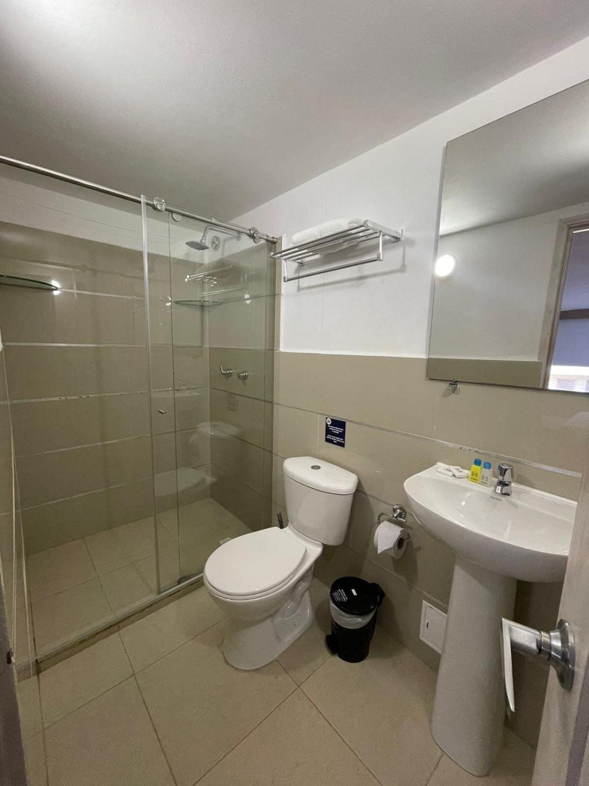 Hotel Hernandez Ctg Cartagena Eksteriør billede